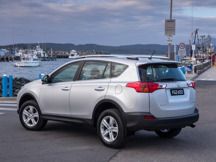  Toyota RAV4 2013 года  (AU) (фото 16 из 28)